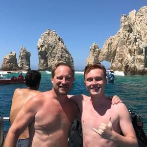 Meet your Posher, Collin